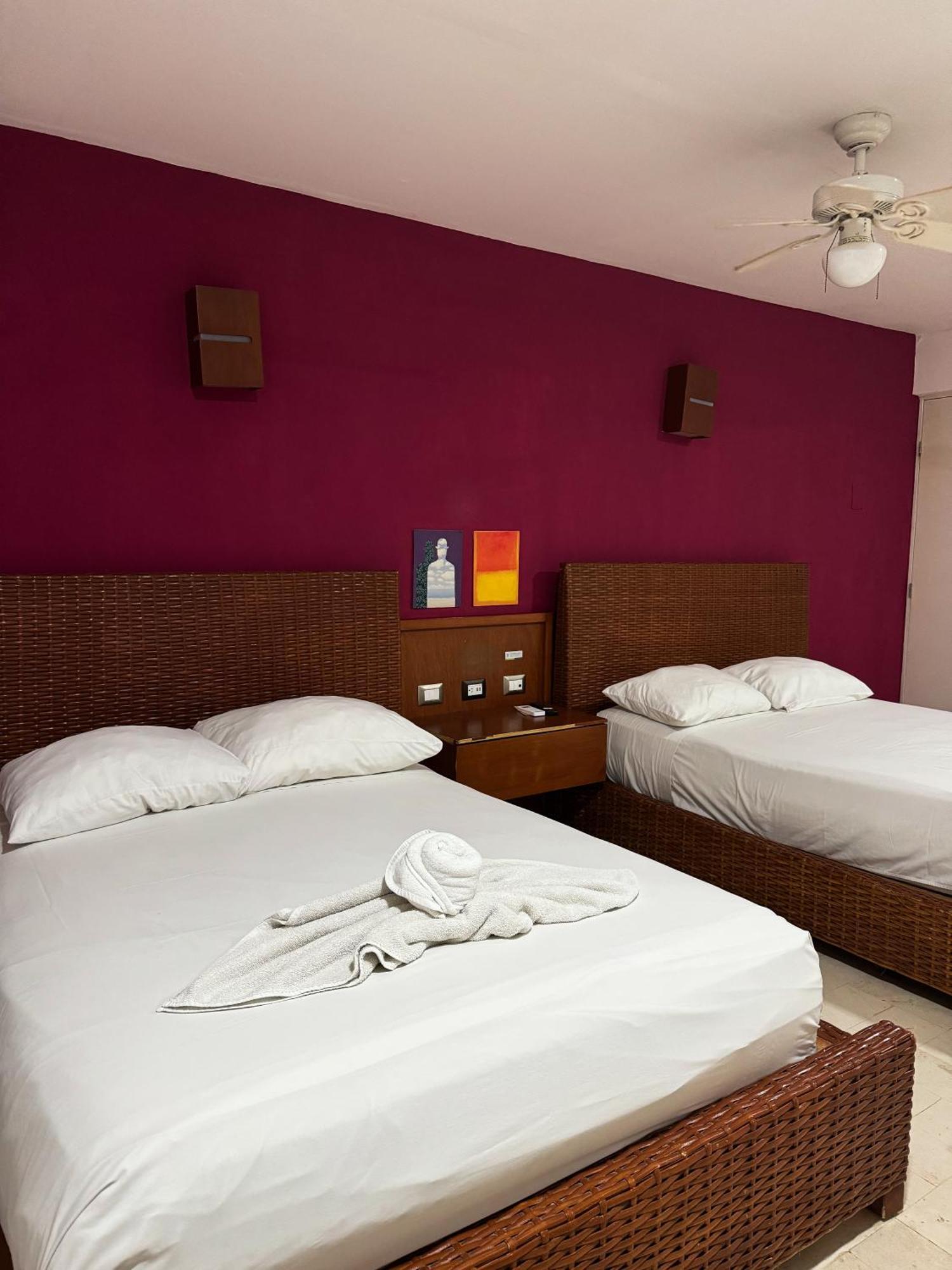Illusion Boutique "Near Beach" (Adults Only) Плайя-дель-Кармен Екстер'єр фото
